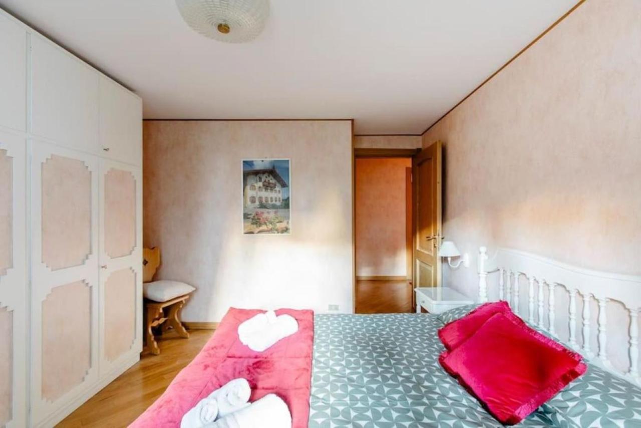 Lo Chalet Nel Cuore Di Courmayeur Esterno foto