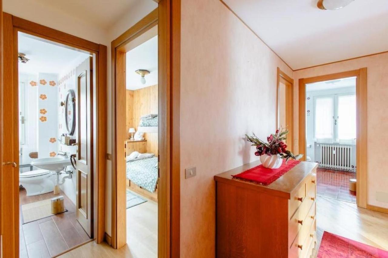 Lo Chalet Nel Cuore Di Courmayeur Esterno foto